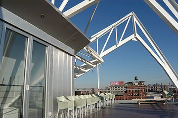 Dumbo Office Building: 110 York St, Brooklyn, NY 11201